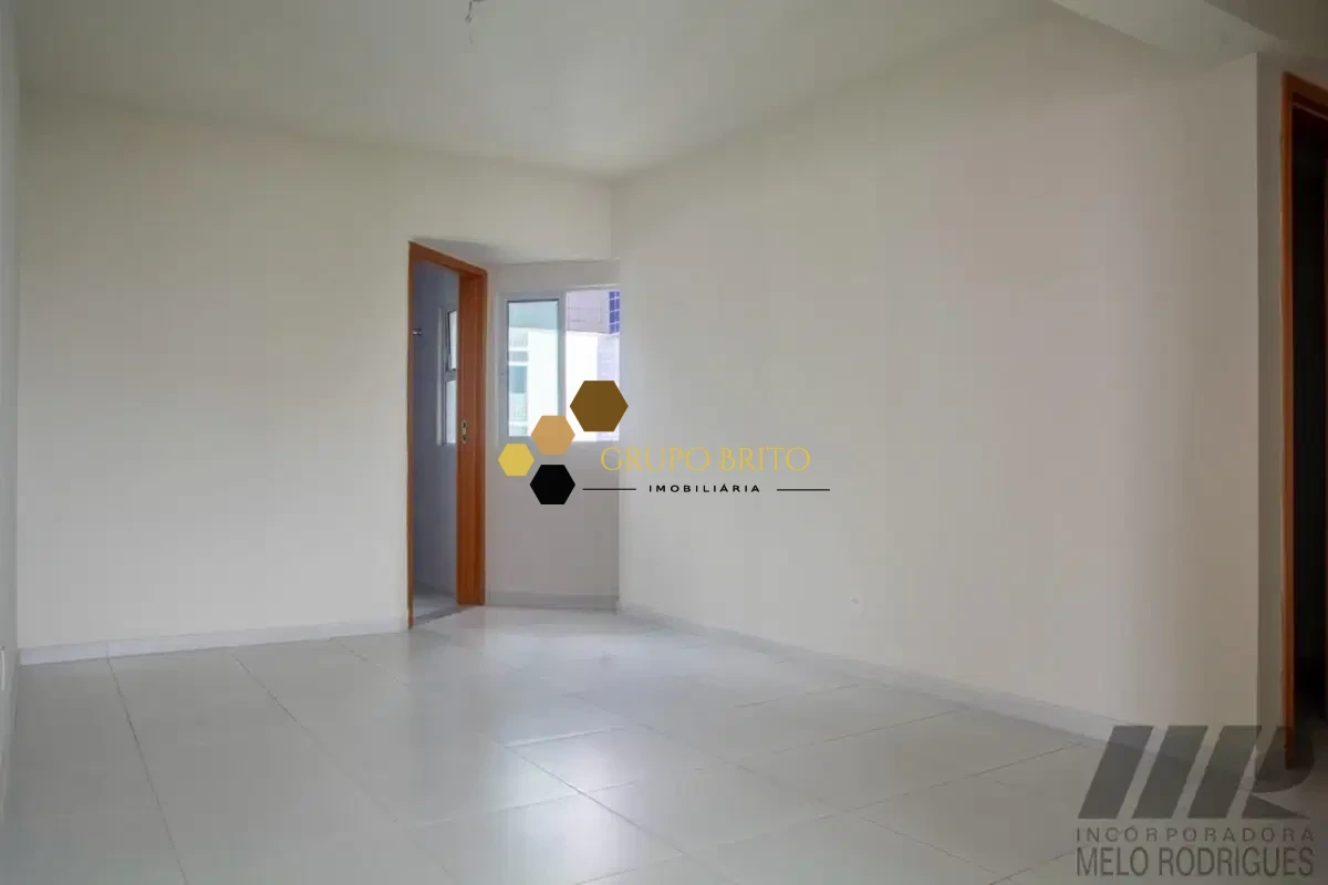 Apartamento 4 Quartos Espinheiro à Venda - Foto 2
