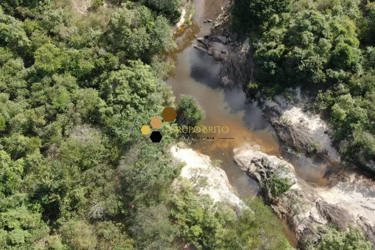 Fazenda 4 Salas Zona Rural à Venda - Foto 14