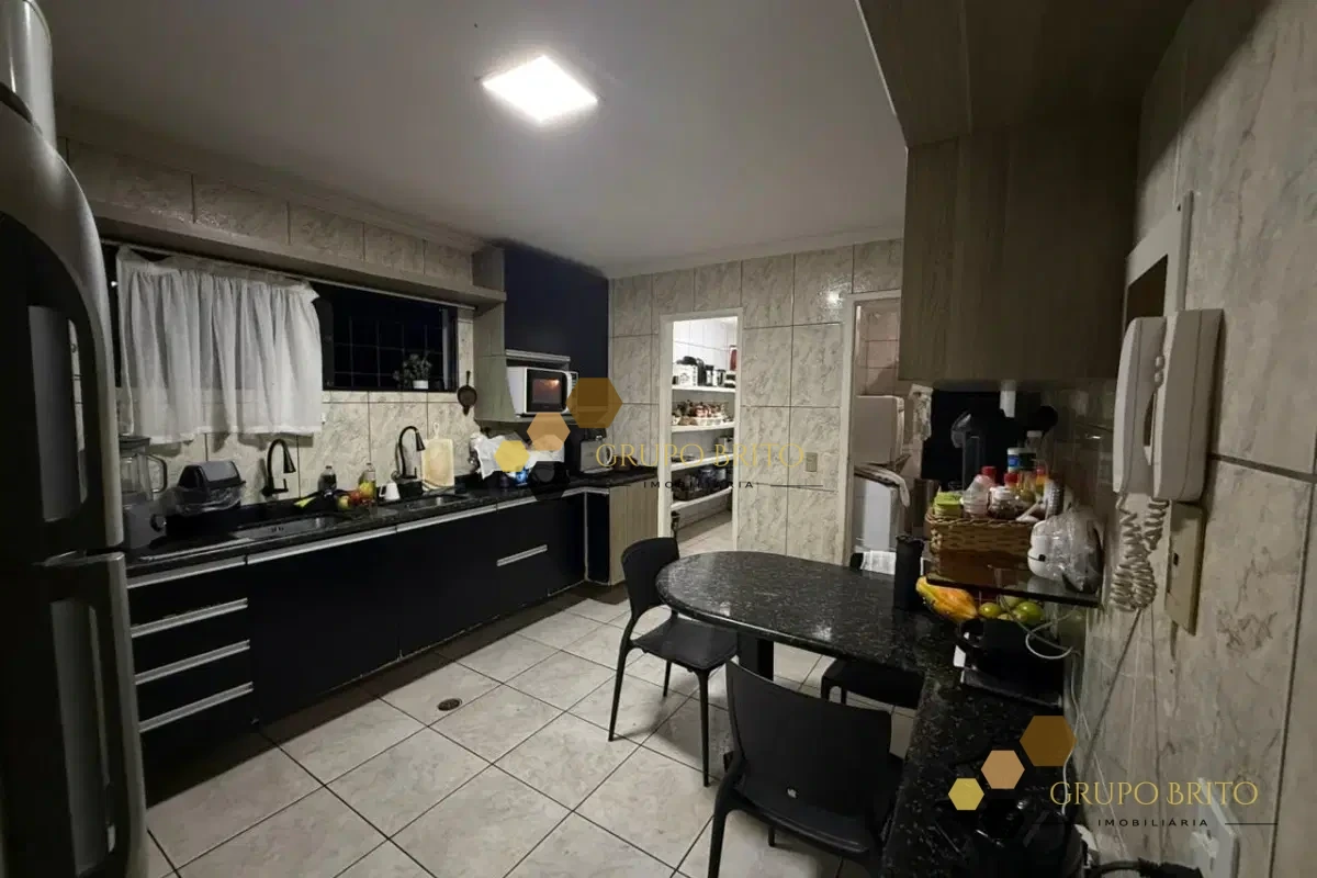 Casa / Sobrado 5 Quartos Candeias para Alugar - Foto 5