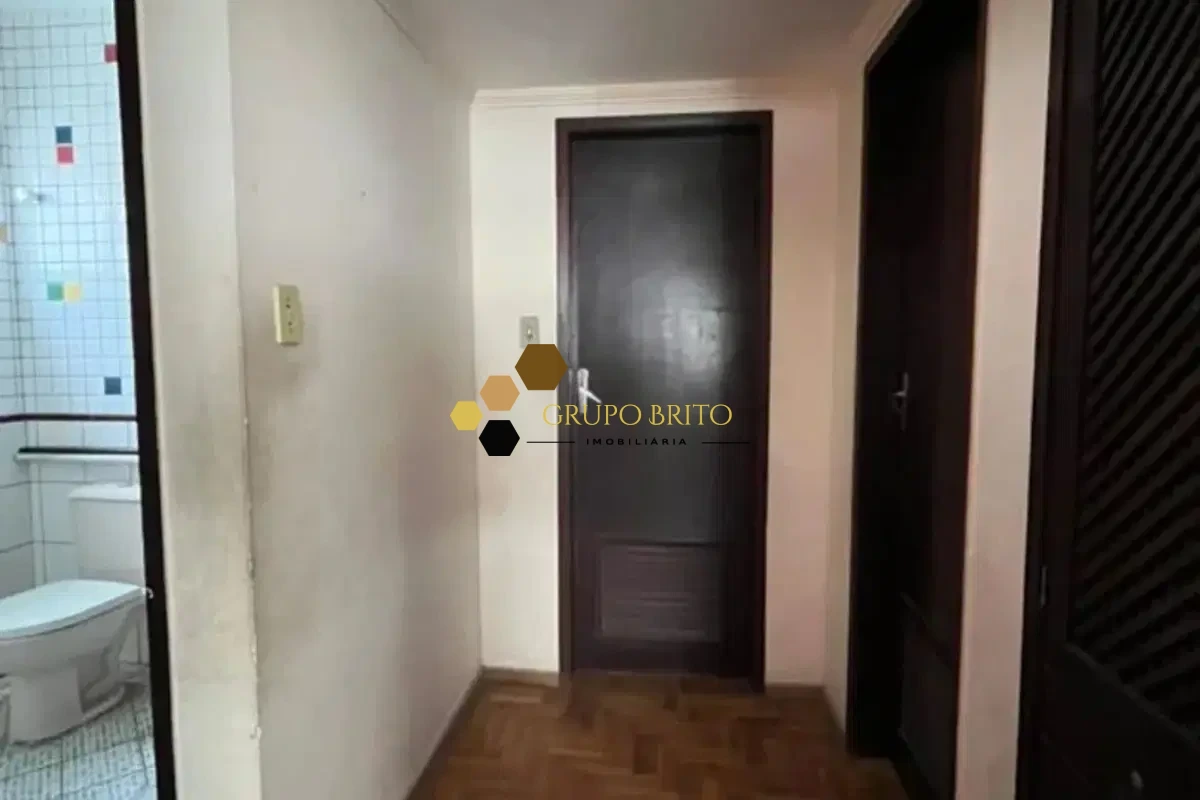 Casa / Sobrado 5 Quartos Casa Amarela à Venda - Foto 4